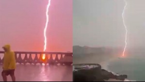 El impresionante momento en que un rayo cae a pocos metros de una persona en España: Así lo captaron en video