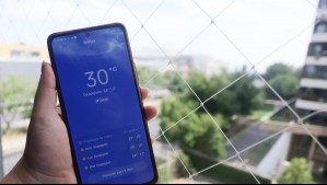 Se  asomarán las nubes y bajará la máxima: Así estará el tiempo este martes en Santiago
