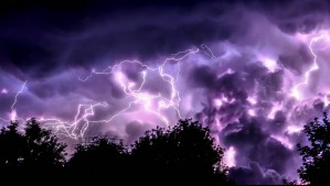 Tormentas eléctricas se desatarán en estas tres regiones este lunes: Aviso meteorológico