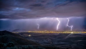 Declaran en alerta a estas dos provincias por tormentas eléctricas: Senapred monitorea afectaciones