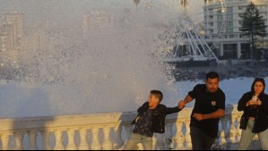 Armada emite nuevo aviso especial de marejadas para Año Nuevo: Estas serán las regiones afectadas