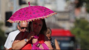 Sobre los 30°C este lunes en Santiago: Laura Batista revela a qué hora se experimentará la temperatura más alta
