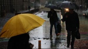 Lluvias dejarían hasta 120 mm de agua durante 48 horas en esta comuna: Declaran alerta