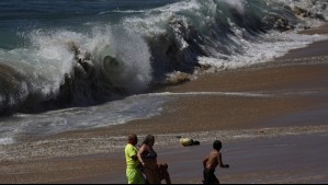 Emiten aviso de marejadas por tren de olas proveniente del norte: Estas serán las regiones afectadas