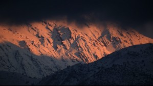 Hasta 20 cm de nieve: Pronostican nevada moderada para Antofagasta por una baja segregada