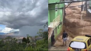 'Impresionante reventón': Graban colapso de nube que dejó como ríos las calles de esta ciudad