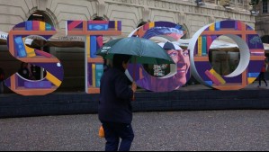 'A ratos serán intensas': Pronostican lluvias moderadas en Santiago que 'podrían complicar el panorama'