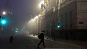 Niebla por radiación: El fenómeno que deja mañanas grises y resta visibilidad a los conductores en sectores de Santiago