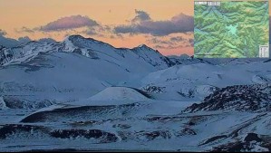 Nuevo enjambre sísmico en el complejo volcánico Laguna del Maule: Reportan 103 sismos en tres horas