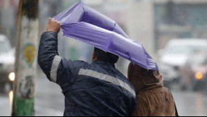 Alerta por viento de 80 km/h en la zona central durante varias horas: Incluye a la Región Metropolitana