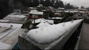 'La isoterma 0 estará bastante baja': En estas comunas de Santiago caería aguanieve o nieve este martes 'La isoterma 0 estará bastante baja': En estas comunas de Santiago caería aguanieve o nieve este martes