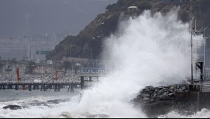 Alerta por viento y olas en área oceánica de hasta 5 metros: Activan aviso de marejadas en 14 regiones Alerta por viento y olas en área oceánica de hasta 5 metros: Activan aviso de marejadas en 14 regiones