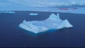 Los gigantescos témpanos de hielo que se desplazan por la Antártica: 'Sólo vemos el 10% sobre el agua' Los gigantescos témpanos de hielo que se desplazan por la Antártica: 'Sólo vemos el 10% sobre el agua'