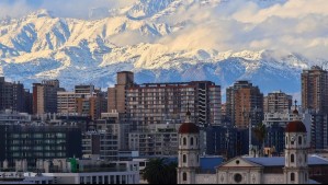 Nubosidad baja viene a refrescar el ambiente: Así amanecerá la Región Metropolitana este martes 8 de julio