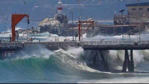 Sistema frontal provocará marejadas en las costas de 13 regiones: Estos serán los horarios con marea más alta Sistema frontal provocará marejadas en las costas de 13 regiones: Estos serán los horarios con marea más alta