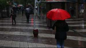 Sectores de Santiago podrían superar los 10 milímetros de precipitaciones este viernes: Anuncian nieblas dominicales Sectores de Santiago podrían superar los 10 milímetros de precipitaciones este viernes: Anuncian nieblas dominicales