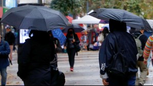A qué hora comenzará a llover en Santiago este lunes: Estos sectores serán los más afectados por la baja segregada A qué hora comenzará a llover en Santiago este lunes: Estos sectores serán los más afectados por la baja segregada