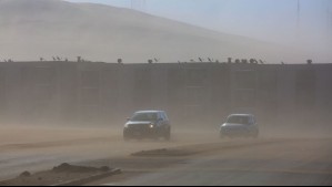 Alerta por segundo día con viento de hasta 110 km/h en dos regiones: Prevén más tormentas de arena para este martes Alerta por segundo día con viento de hasta 110 km/h en dos regiones: Prevén más tormentas de arena para este martes