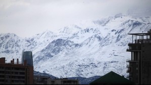Es oficial: Se vienen precipitaciones para estas comunas de la Región Metropolitana y chubascos de nieve en cordillera Es oficial: Se vienen precipitaciones para estas comunas de la Región Metropolitana y chubascos de nieve en cordillera