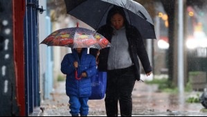 Estas comunas de Santiago podrían acumular más de 10 mm durante la lluvia de este viernes: Dirección Meteorológica Estas comunas de Santiago podrían acumular más de 10 mm durante la lluvia de este viernes: Dirección Meteorológica