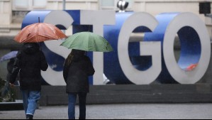 'Es una probabilidad que no se puede descartar': Nuevo sistema frontal alcanzaría a Santiago este fin de semana 'Es una probabilidad que no se puede descartar': Nuevo sistema frontal alcanzaría a Santiago este fin de semana