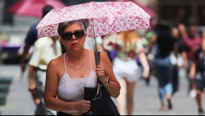 A esta hora se sentirá más calor este miércoles en Santiago: 'Como si abriera la puerta de un horno' A esta hora se sentirá más calor este miércoles en Santiago: 'Como si abriera la puerta de un horno'