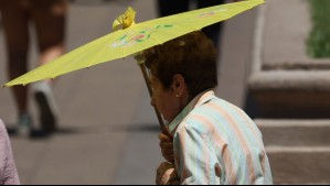 Se viene una ola de calor a Santiago: Jaime Leyton adelanta que 'comienzan rasgos más veraniegos' Se viene una ola de calor a Santiago: Jaime Leyton adelanta que 'comienzan rasgos más veraniegos'