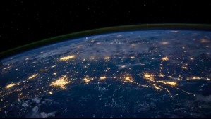 La Tierra perdió su simetría hemisférica: La NASA revela que el planeta está oscureciendo cada vez más rápido La Tierra perdió su simetría hemisférica: La NASA revela que el planeta está oscureciendo cada vez más rápido