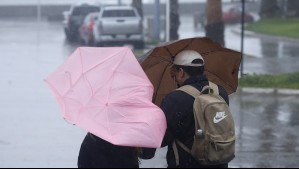 'Sistema frontal acoplado a un río atmosférico categoría 4' se aproxima a Chile: Estas serán las zonas afectadas