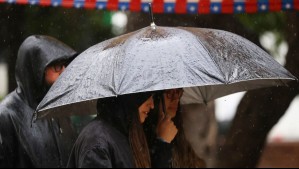 En todas estas ciudades lloverá este jueves: Meteorología pronostica precipitaciones en seis regiones