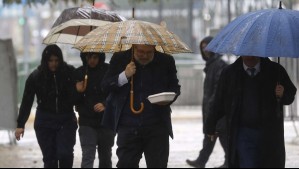 Anuncian precipitaciones en localidades de cinco regiones este lunes: Viento de hasta 60 km/h impactará a estas ciudades