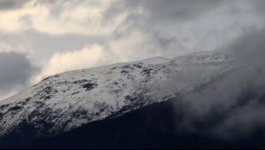 Aquí se concentran las precipitaciones este domingo en la macrozona central: La actividad se extenderá hasta el sur