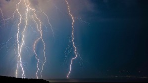 'Va a estar tormentoso': Jaime Leyton advierte por actividad de nubosidad convectiva en todas estas regiones