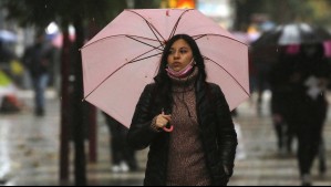 Pronostican jornada de lluvias en ocho regiones este domingo: Aquí habrá viento de hasta 80 km/h