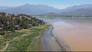 Paine apuesta por la protección de la Laguna de Aculeo: Ahora son 141 humedales urbanos a nivel nacional