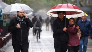 Anuncian precipitaciones en tres regiones para este lunes: Esta ciudad tendrá viento de hasta 80 km/h