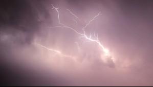 Meteorología anuncia probables tormentas eléctricas desde Coquimbo hasta O'Higgins: Incluye a la RM