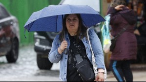 Hasta 20 milímetros caerán este jueves: Emiten advertencia por precipitaciones moderadas desde Valparaíso hasta Maule