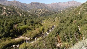 'Pozones cristalinos y aguas frescas para sobrevivir al verano': Conoce este parque cerca de Santiago
