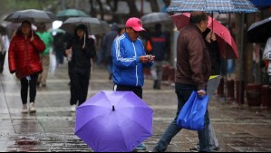 Se aproxima un atípico sistema frontal a Chile: Estas 11 regiones recibirían lluvia a comienzos de febrero