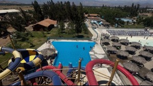 Capea el calor en Espacio Bustos Parque Acuático: Descubre cómo llegar a este panorama desde Santiago