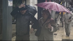 En todas estas ciudades lloverá sin descanso este martes: Anuncian viento de hasta 80 km/h y tormentas