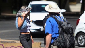 Esta será 'la tarde más cálida de la semana laboral': Los termómetros podrían superar los 30°C en Santiago