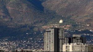 'Puede rondar los 50 km/h': Advierten de viento en sectores de la cordillera durante la jornada del domingo
