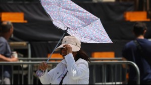 Hasta 80 km/h: Viento moderado asociado a sistema frontal afectará la RM y otras ocho regiones durante estos días