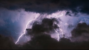 'Granizos, truenos, relámpagos o rayos': Así serán los efectos del sistema frontal en Maule y O'Higgins este lunes