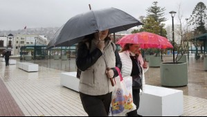 Desde Curicó hasta Valparaíso: Sepúlveda muestra hasta dónde llegarán las lluvias y tormentas eléctricas este lunes
