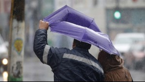Vientos de hasta 100 km/h en la zona sur: Meteorología actualiza aviso por intensas rachas en esta región