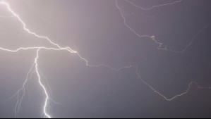 Tormentas eléctricas continuarán hasta el miércoles: Alta probabilidad de aluviones y derrumbes en este sector del norte