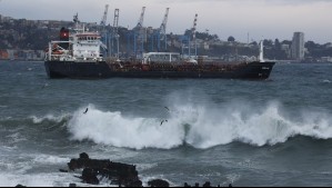 Viento de hasta 74 km/h azotará la zona central durante dos días: En estos sectores provocarán olas de hasta tres metros